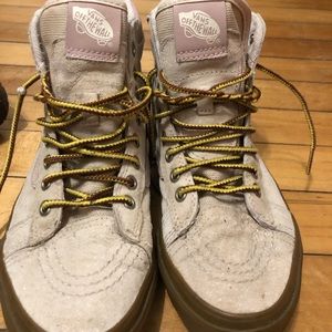 Women’s day hike Vans